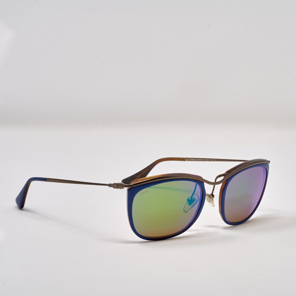 Persol 3081 Sunglasses